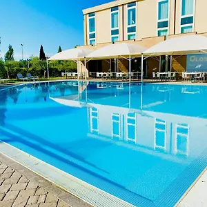4* Hotel A Point Arezzo Park