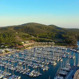 Marina Di Scarlino Апарт-отель
