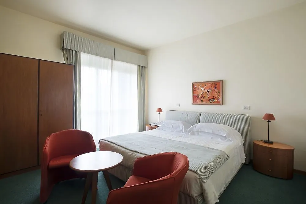 Hotel Hermitage Форте-деи-Марми
