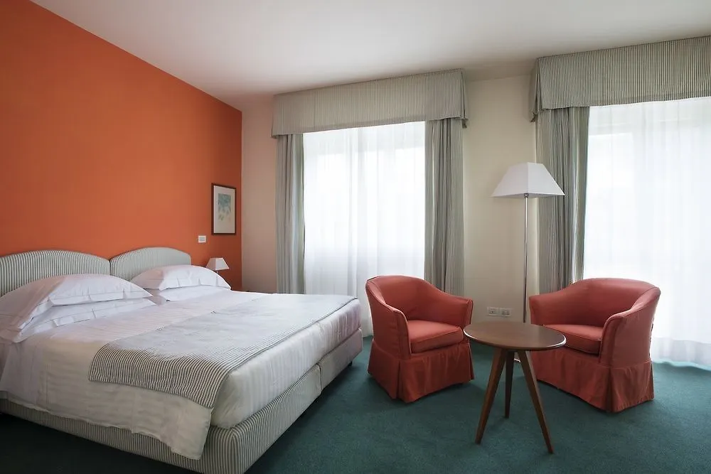 Hotel Hermitage Форте-деи-Марми